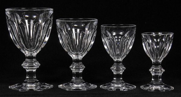 BACCARAT. Jarra de agua de cristal, modelo Harcourt. A…